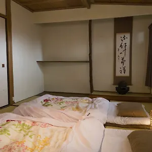 guesthouse-okis-inn-hostel.hotels-in-kyoto.org/